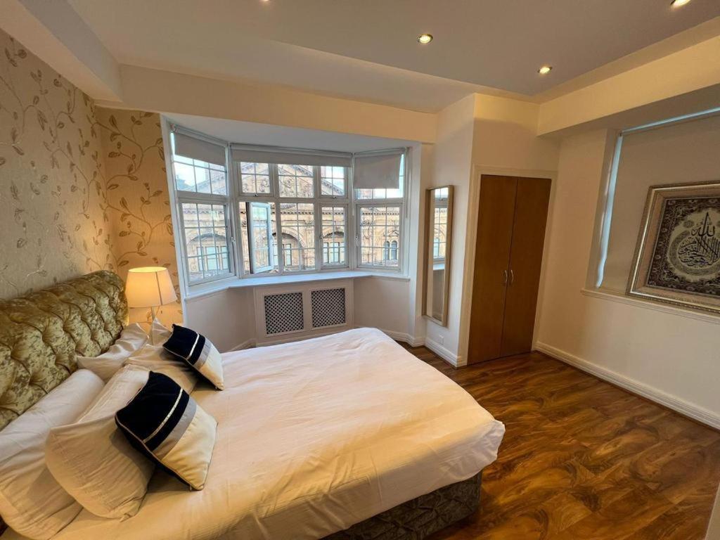 Knightsbridge Luxurious Residence - Facing Harrods لندن المظهر الخارجي الصورة